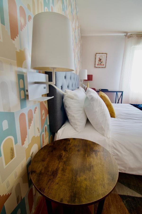 Bed and Breakfast O Trois Oliviers Louin Exterior foto